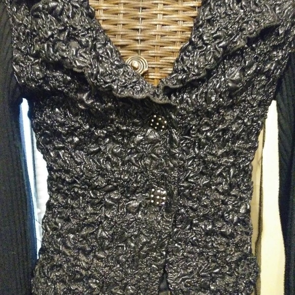 Gorgeous Black 2 Button Sweater Jacket 6 - Picture 3 of 6